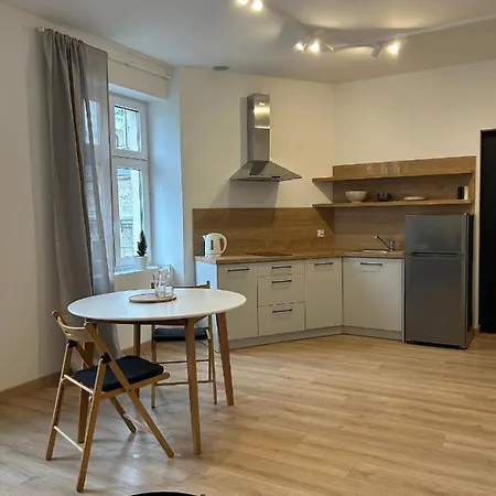 Ferienwohnung Piotrkowska 277 Z Bezplatnym Parkingiem Łódź Exterior foto