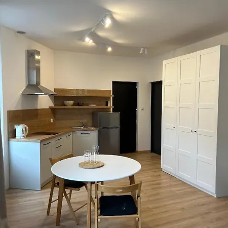 Ferienwohnung Piotrkowska 277 Z Bezplatnym Parkingiem Łódź Exterior foto